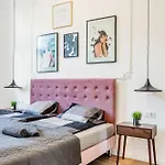Downtown Comfort - Work, Relax, Explore *