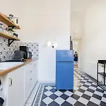 Downtown Comfort - Work, Relax, Explore アパート ブダペスト