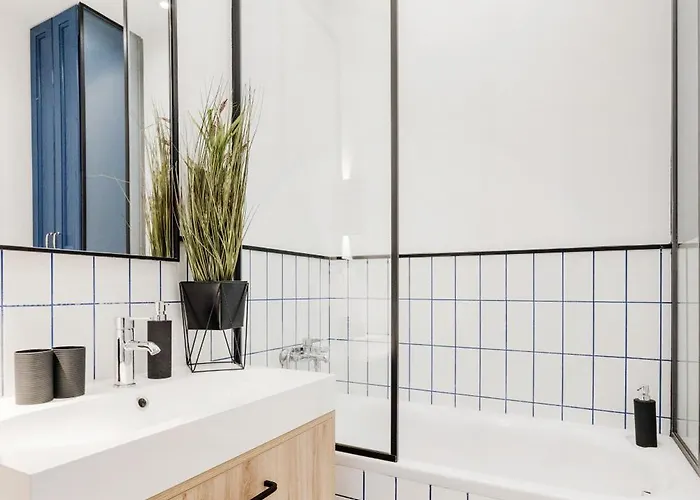 Apartament Downtown Comfort - Work, Relax, Explore Budapesta