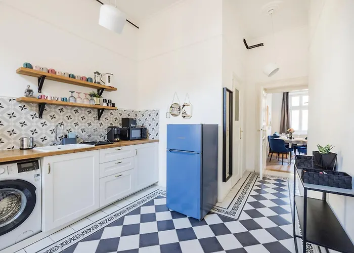 Downtown Comfort - Work, Relax, Explore Budapesta